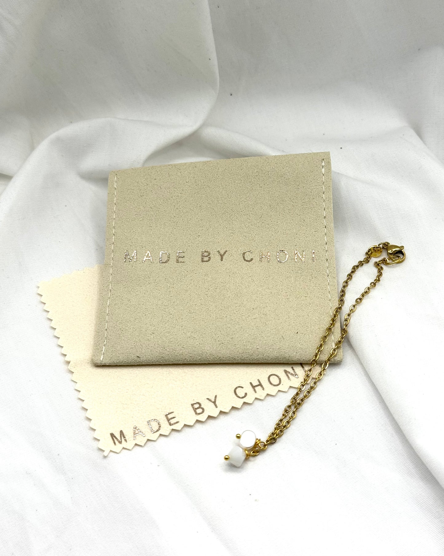 Jewels Bracelet - Gold Plated Pearl & Swarovski Crystal Bracelet