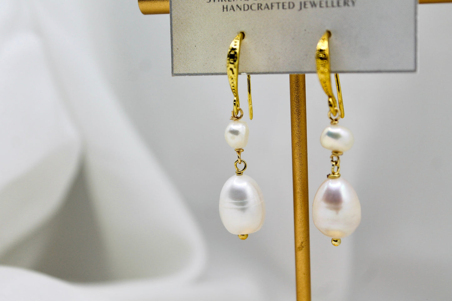 Daisy Earrings - Gold Plated Pearl Earrings